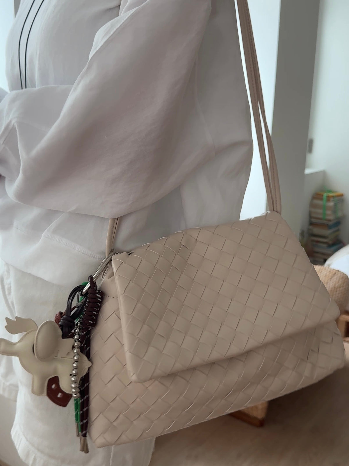 フラップ編み込み 2WAYショルダーバッグ